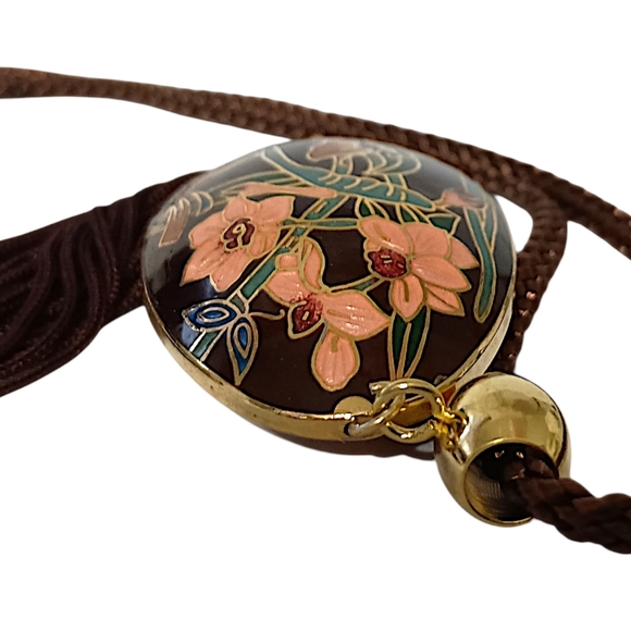 Vtg Cloisonne‎ Tassel Butterfly Necklace 70s Pendant Woven Cord Brown Dual Sided - Picture 6 of 16